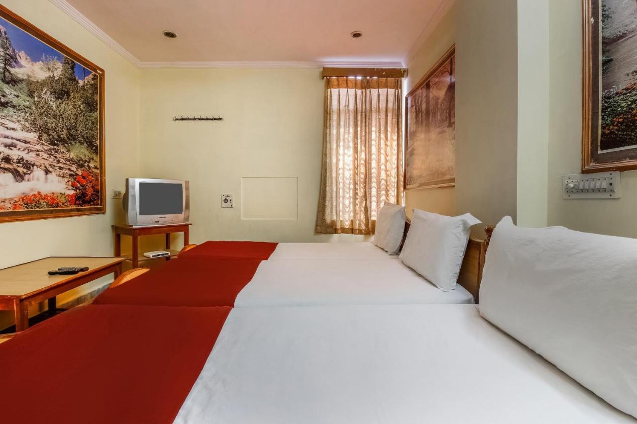 Spot On Classic Lodge Hyderabad Bagian luar foto