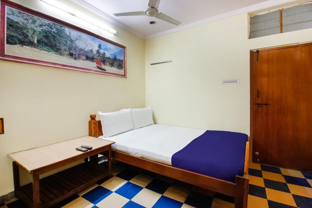 Spot On Classic Lodge Hyderabad Bagian luar foto